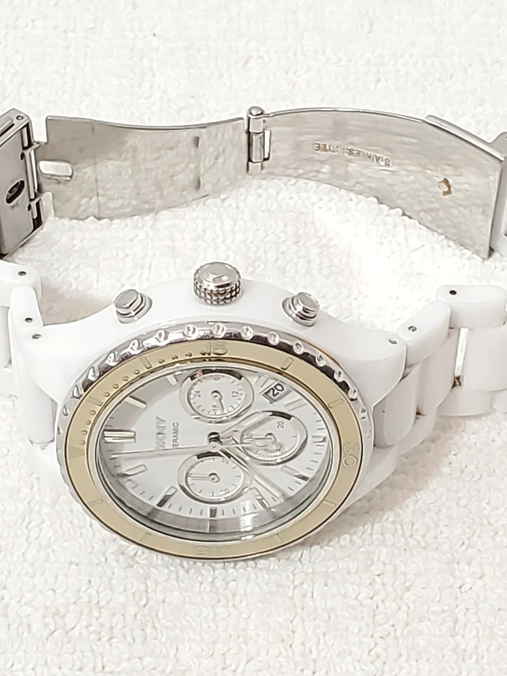 DKNY Ceramic Chronograph Women's White Date Quartz Watch Vintage